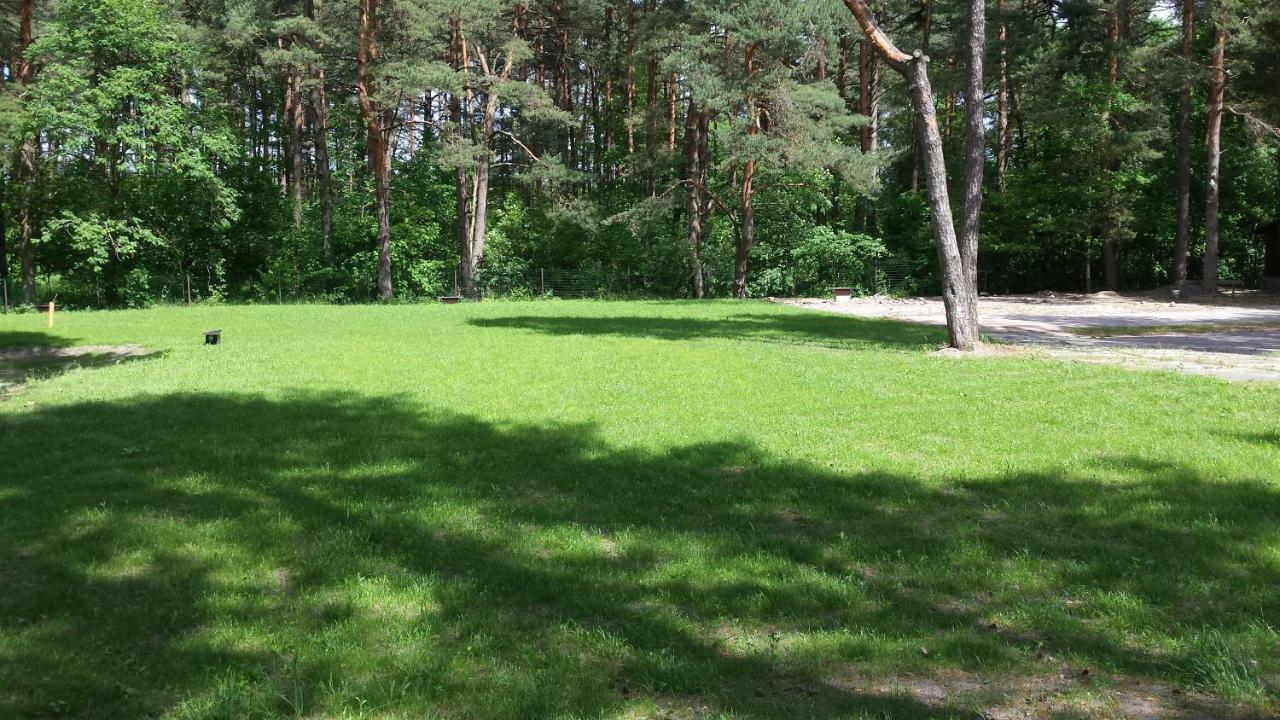 Neptuns Hotel Jūrkalne Buitenkant foto